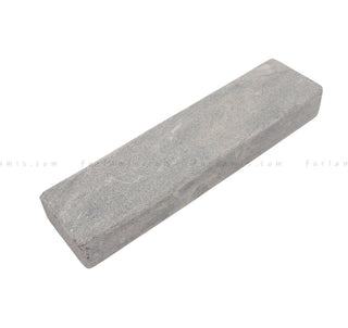 Pietra per affilare color grigio, forma parallelepipedo, grana fine